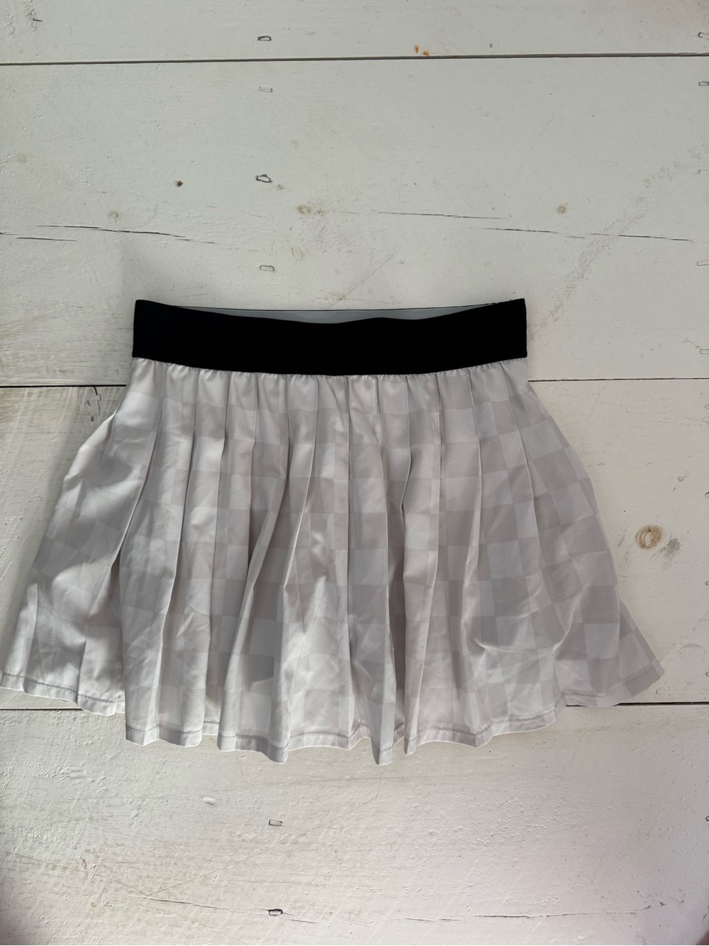 JoyLab White Check Pleated Skort with Black Waistband